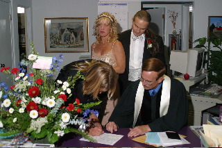 Witnessing the marriage certificate